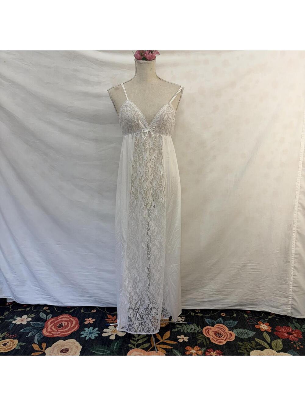 White lace nylon lingerie gown by Jill Andrea vintage 70s - Picture 1 of 6